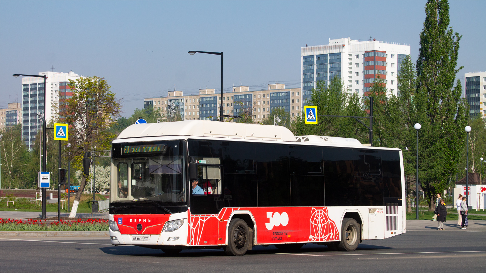 Пермь автобус 431. Лотос 105 Пермь. Автобус Лотос. 105 Автобус. Lotos 105c02.