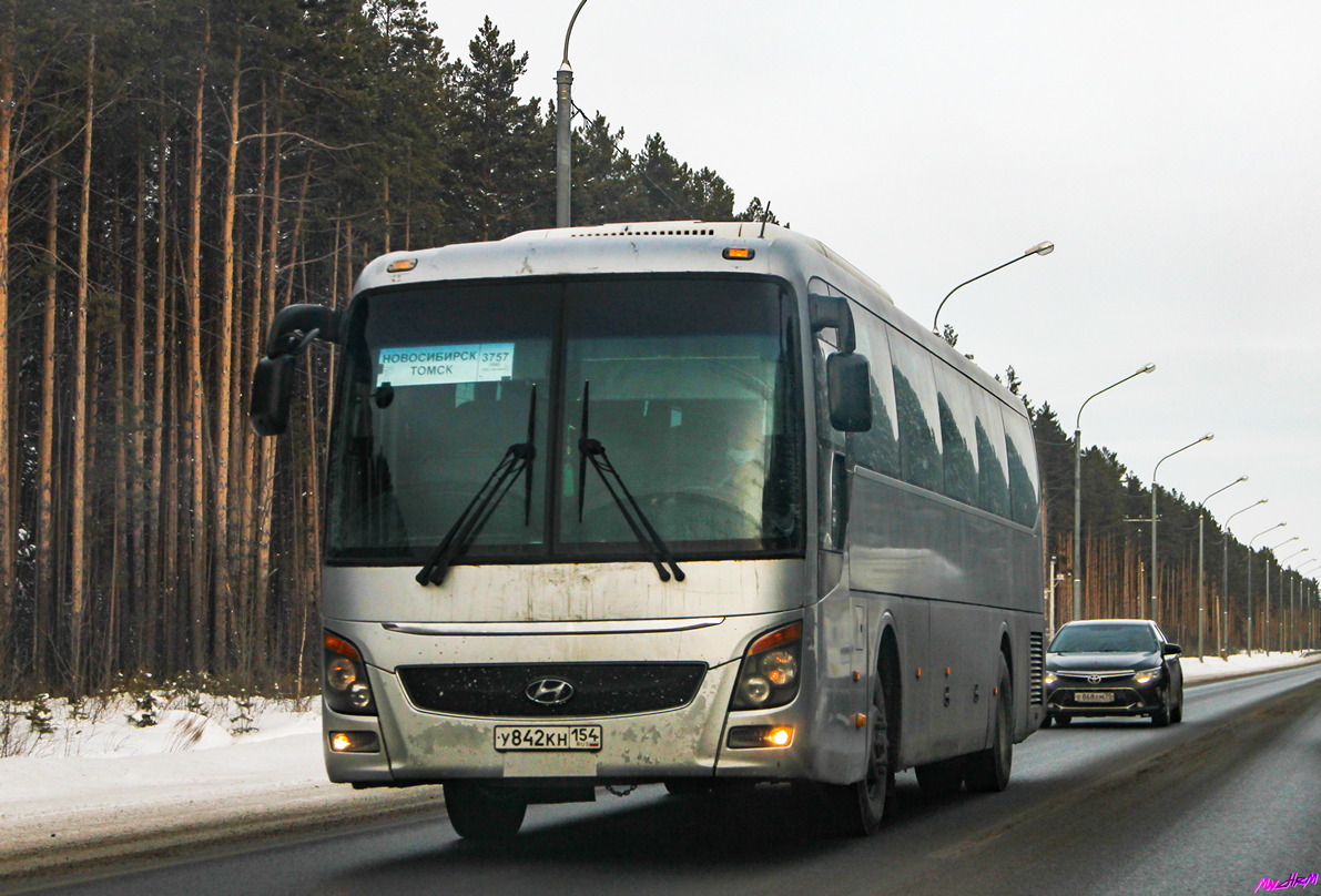 Новосибирская область, Hyundai Universe Space Luxury № У 842 КН 154