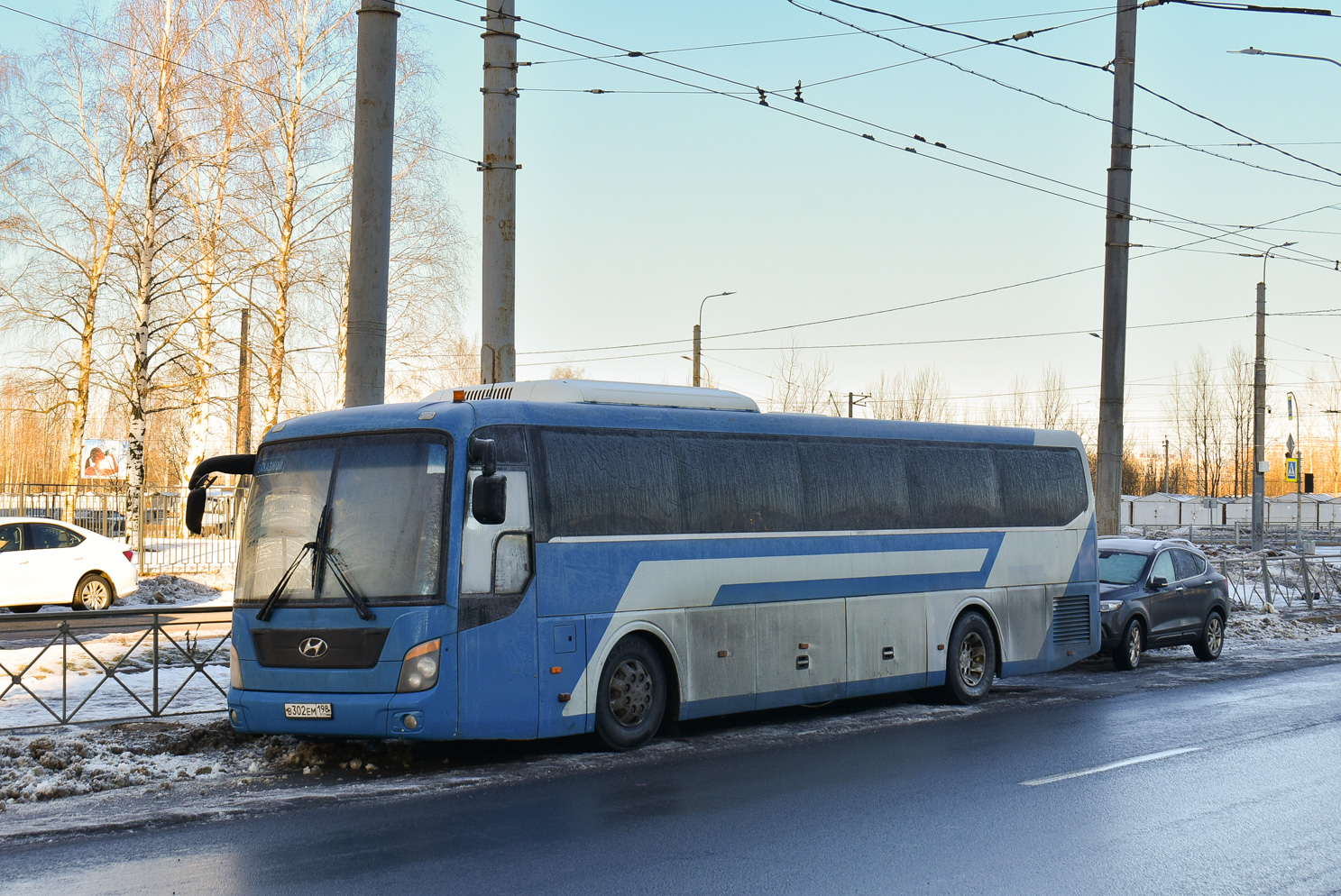 Санкт-Петербург, Hyundai Universe Space Luxury № В 302 ЕМ 198
