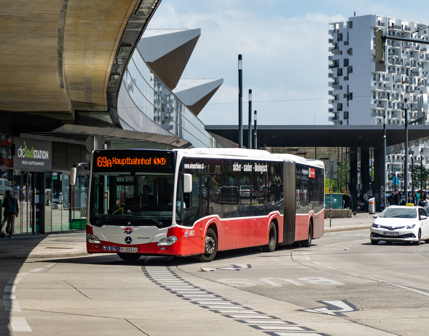 Австрия, Mercedes-Benz Citaro C2 G № 8831