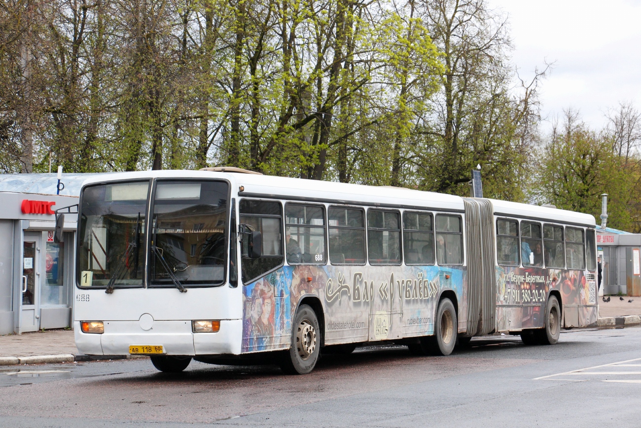 Псковская область, Mercedes-Benz O345G № 688