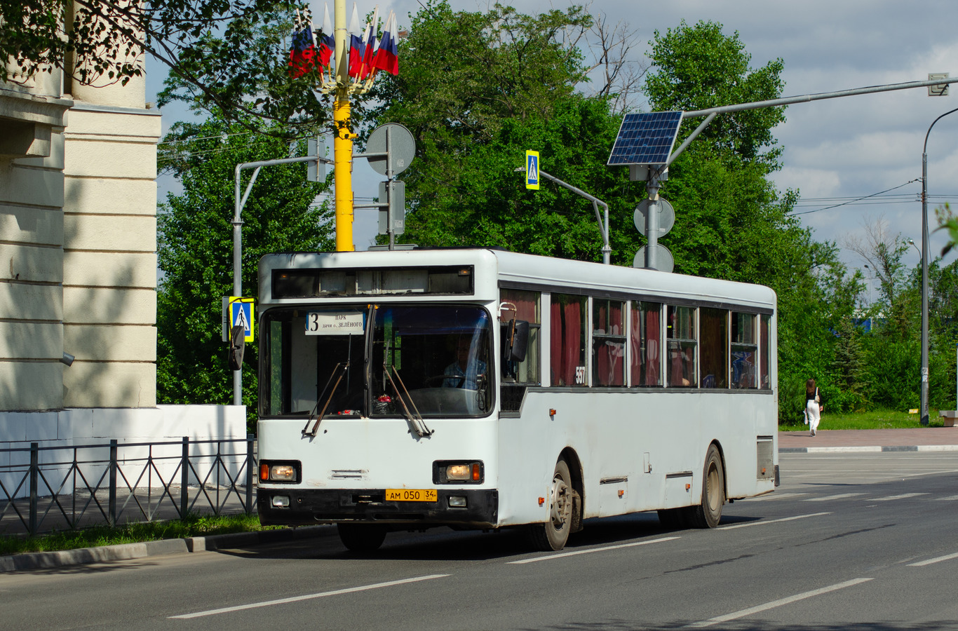 Волгоградская область, Волжанин-5270-10-02 № 557