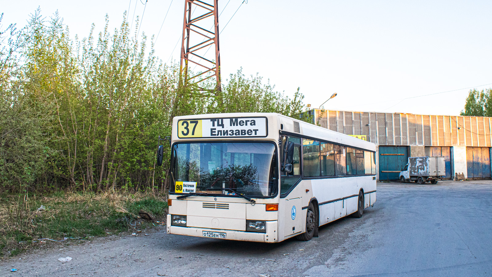 Свердловская область, Mercedes-Benz O405N № О 125 ЕН 196