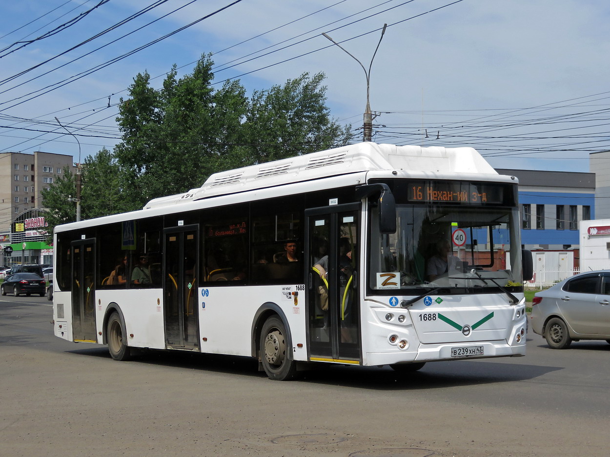 Кировская область, ЛиАЗ-5292.67 (CNG) № х688