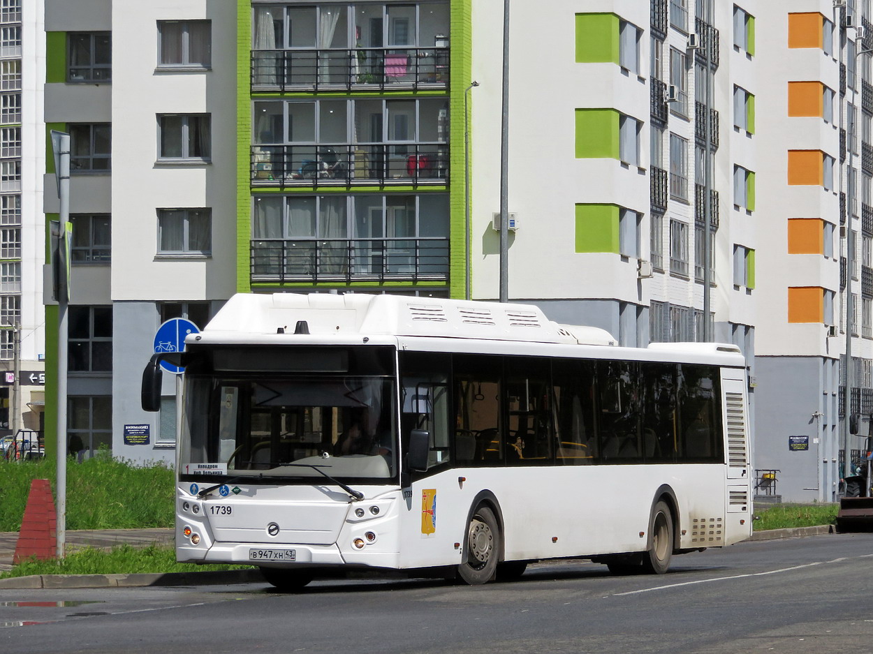 Кировская область, ЛиАЗ-5292.67 (CNG) № В 947 ХН 43