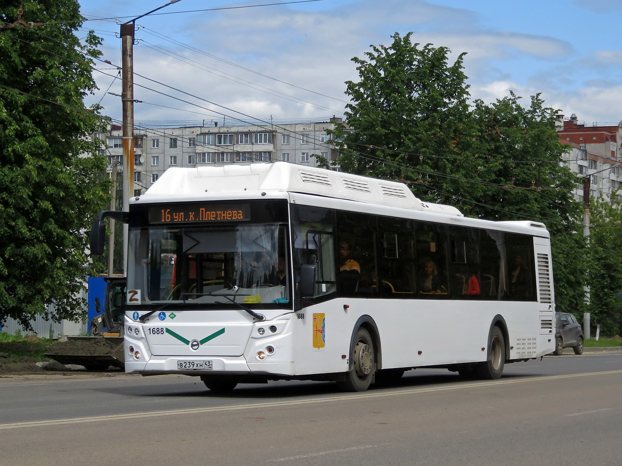 Кировская область, ЛиАЗ-5292.67 (CNG) № х688