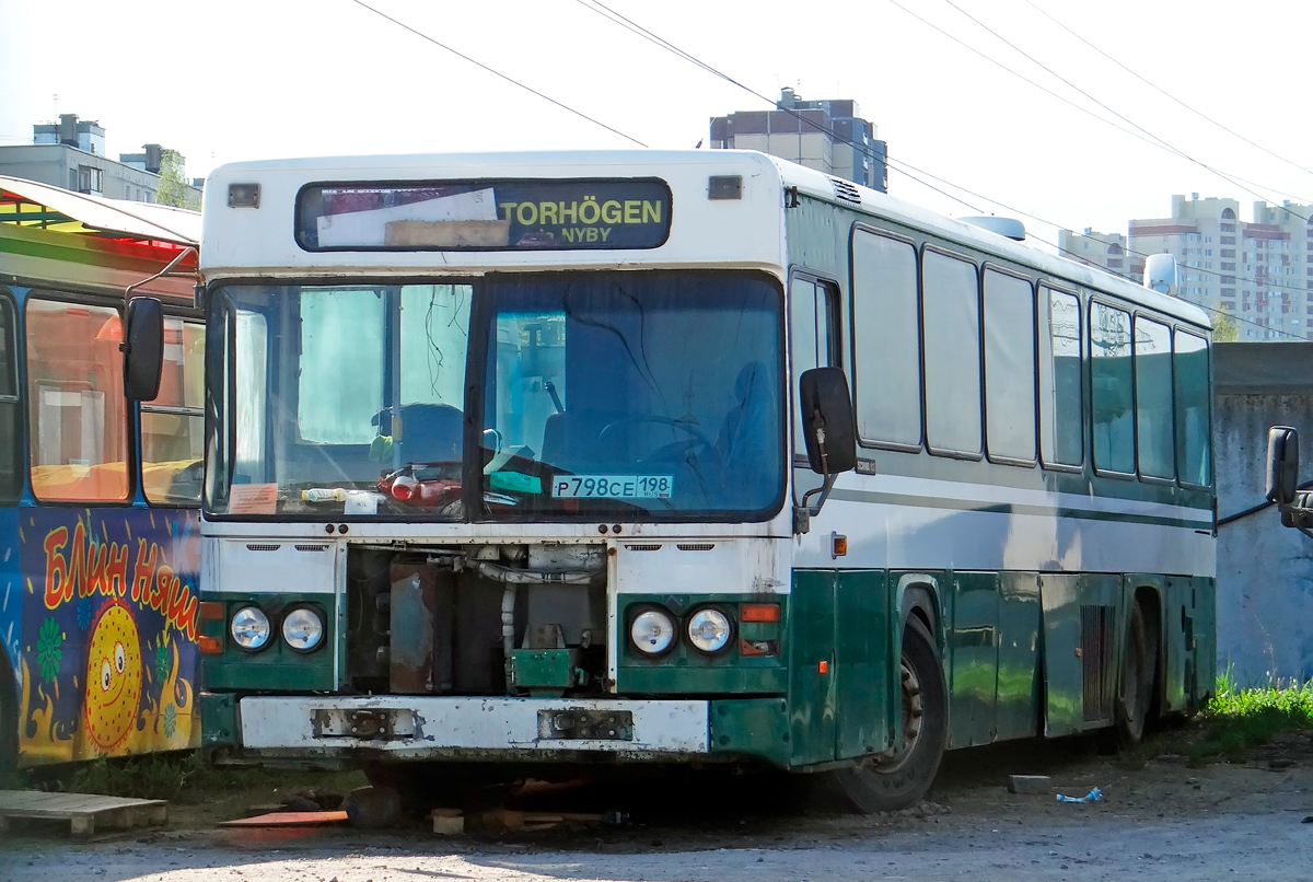 Санкт-Петербург, Scania CN113CLB № Р 798 СЕ 198