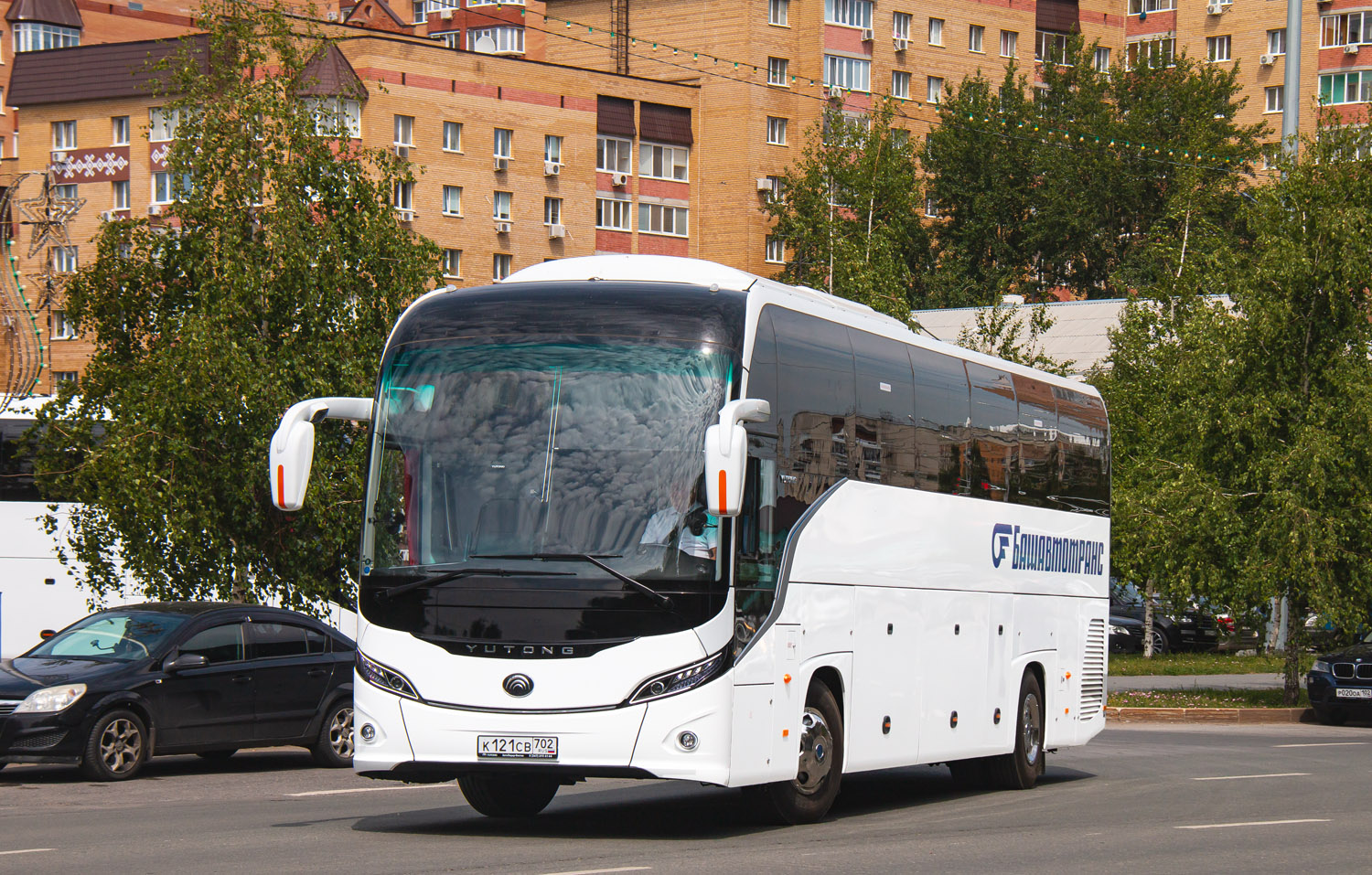 Башкортостан, Yutong C12PRO (ZK6128H) № 0633; Башкортостан — Презентации новых автобусов ГУП "Башавтотранс"