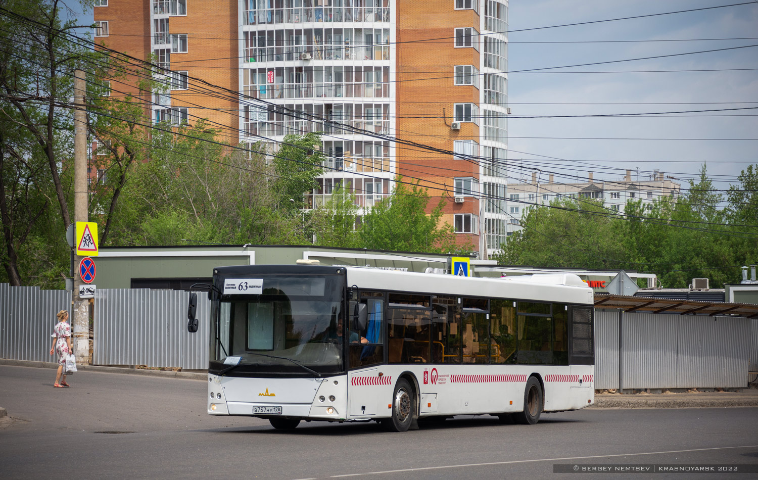 Красноярский край, МАЗ-203.067 № В 757 НУ 178