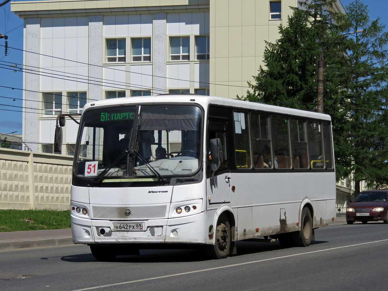 Кировская область, ПАЗ-320412-04 "Вектор" № Н 642 РХ 69