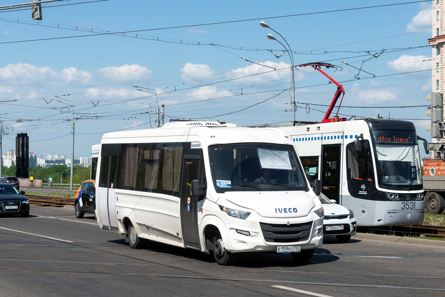 Москва, Нижегородец-VSN700 (IVECO) № Е 159 КС 797