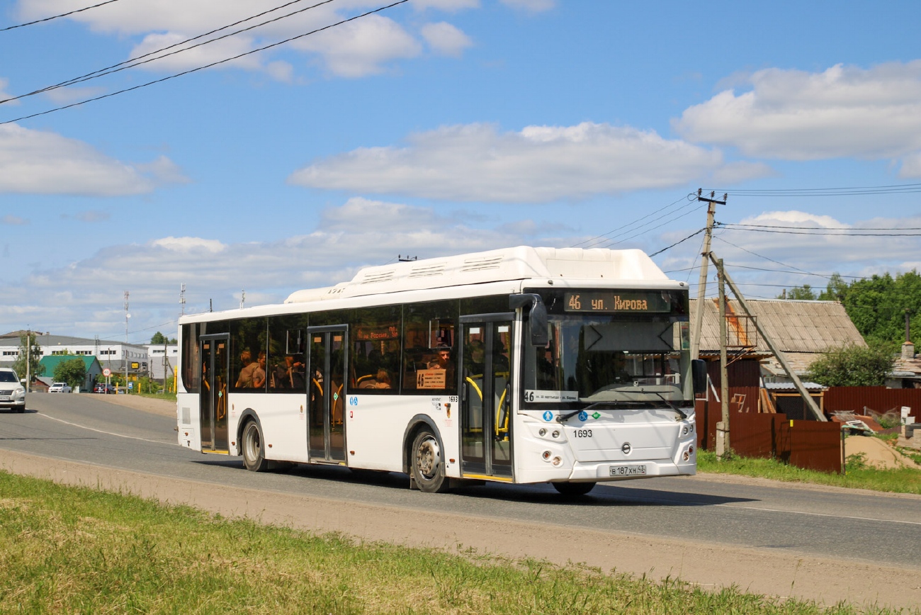 Кировская область, ЛиАЗ-5292.67 (CNG) № х693