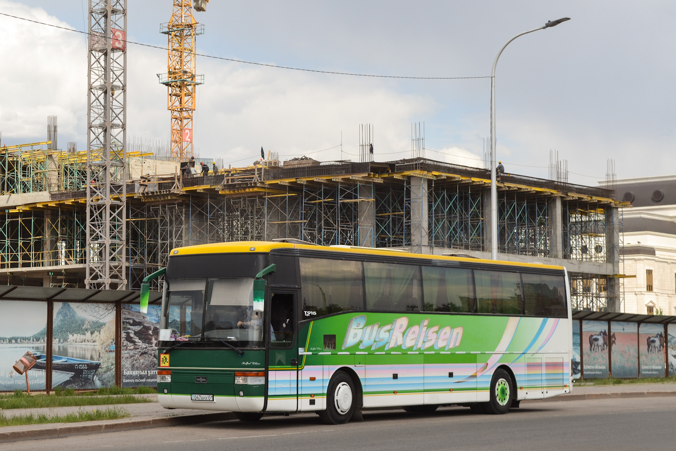 Астана, Van Hool T915 Acron № 047 AHX 01