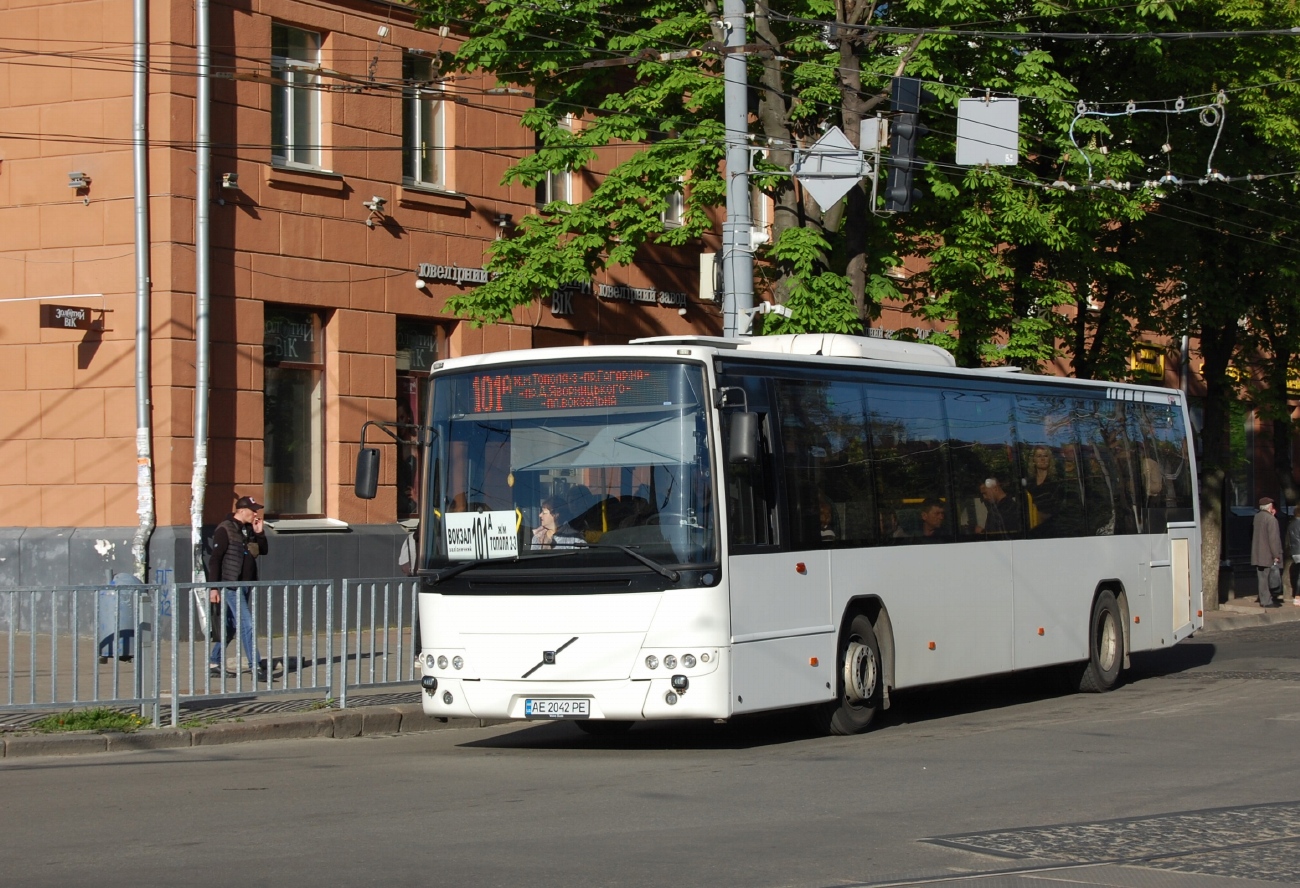 Днепропетровская область, Volvo 8700LE № AE 2042 PE