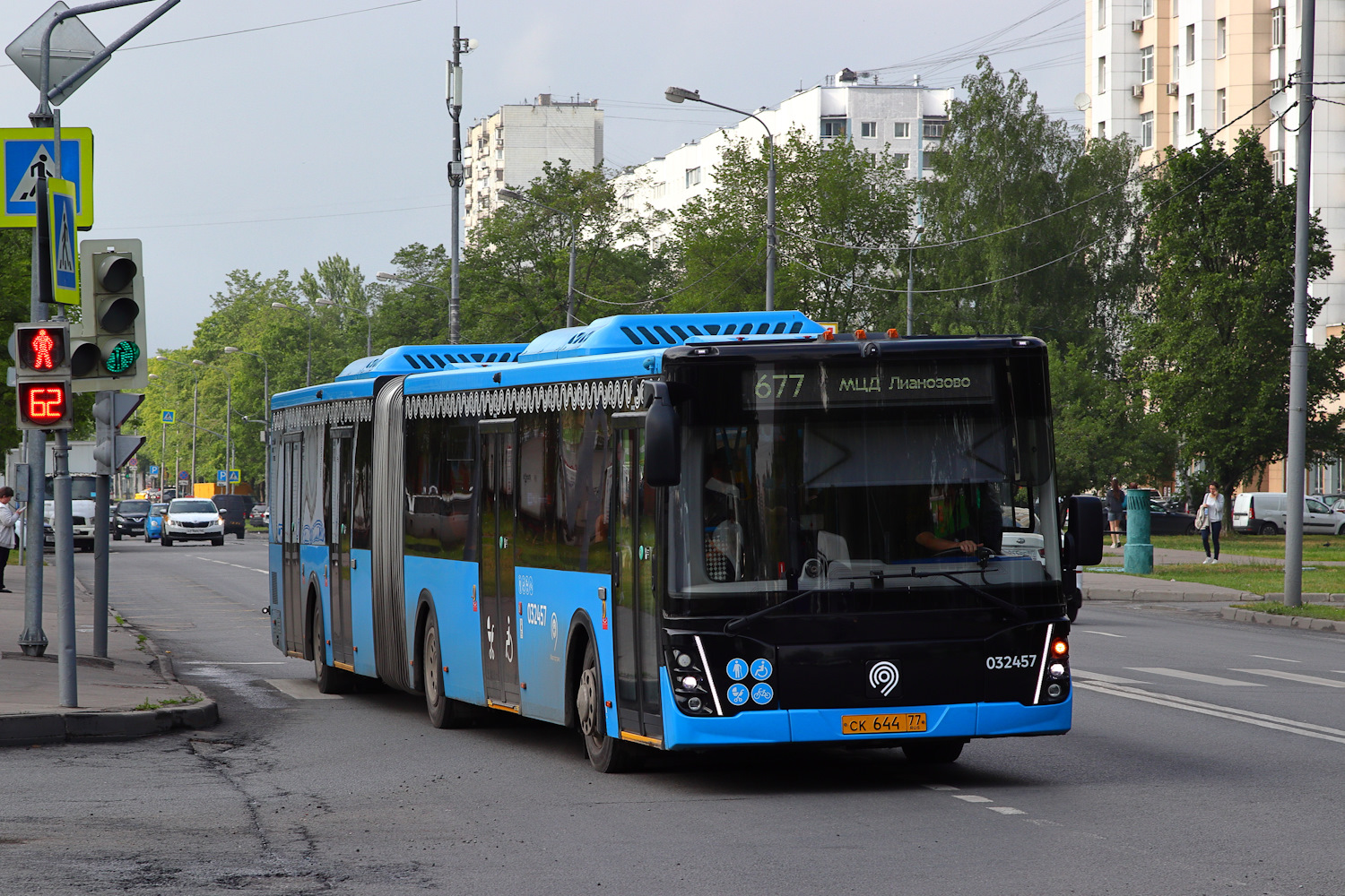 Moskva, LiAZ-6213.65 č. 032457