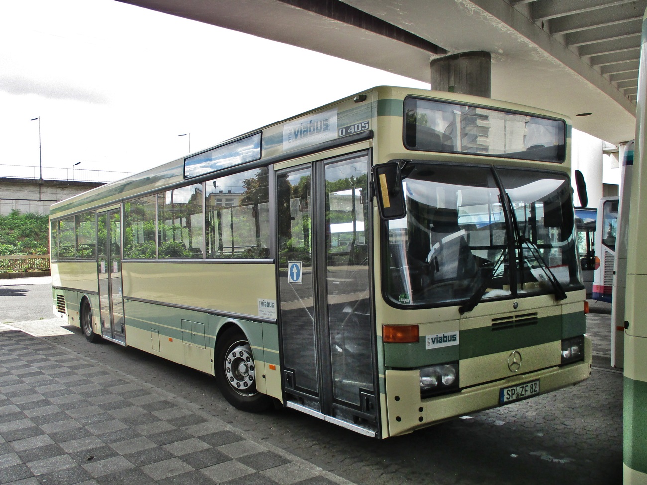 Rhineland-Palatinate, Mercedes-Benz O405 Nr. SP-ZF 82