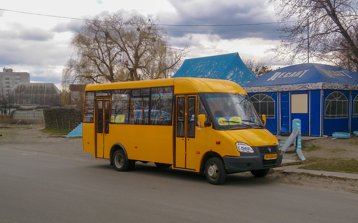 Kyiv, Ruta 25 # AA 2404 AA