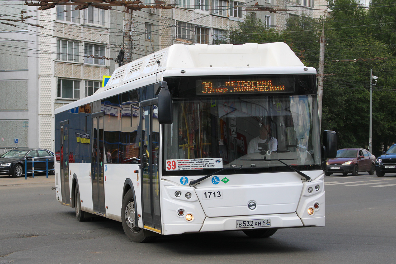 Кировская область, ЛиАЗ-5292.67 (CNG) № В 532 ХН 43