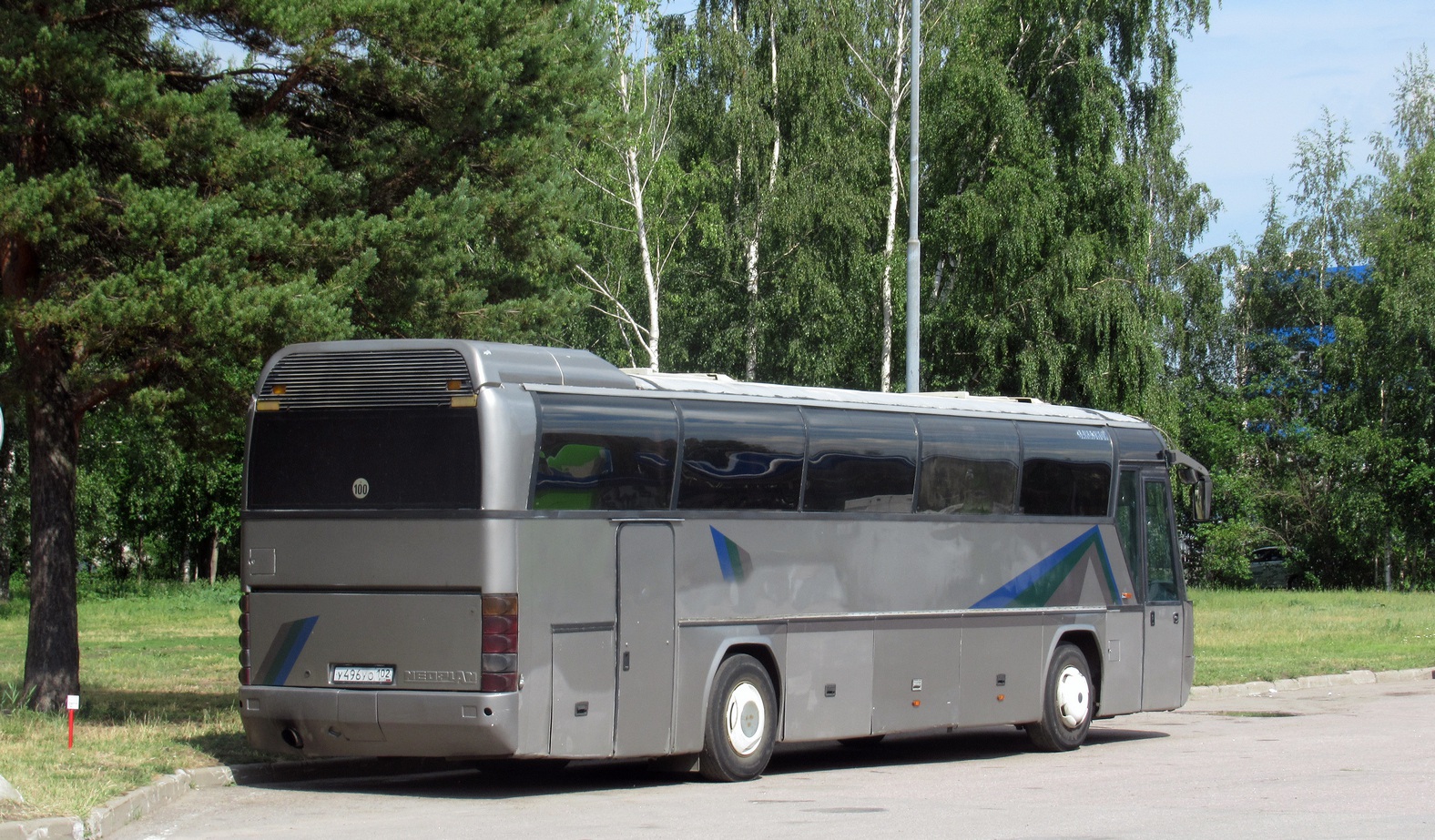 Санкт-Петербург, Neoplan N216H Jetliner № У 496 УО 102