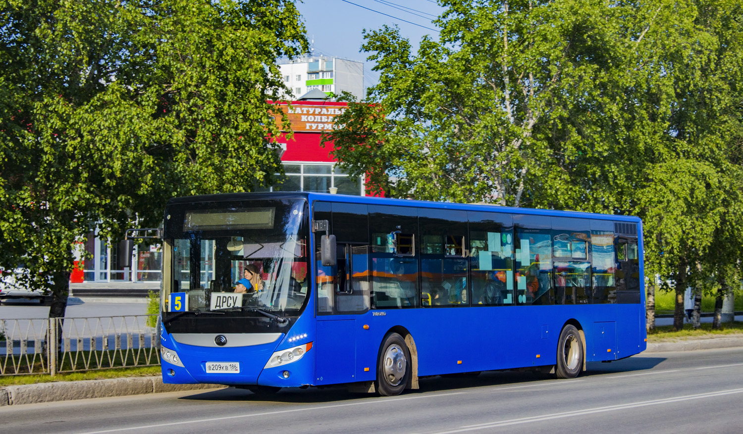 Ханты-Мансийский АО, Yutong ZK6118HGA № В 209 КВ 186