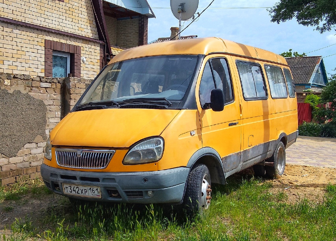 Rostovská oblast, GAZ-322132 (XTH, X96) č. Т 342 ХР 161