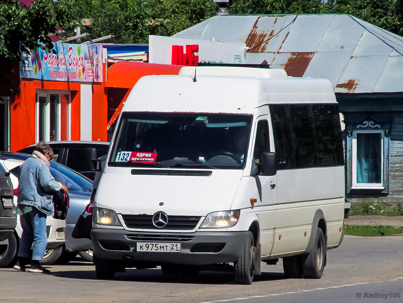 Чувашия, Луидор-223237 (MB Sprinter Classic) № К 975 МТ 21