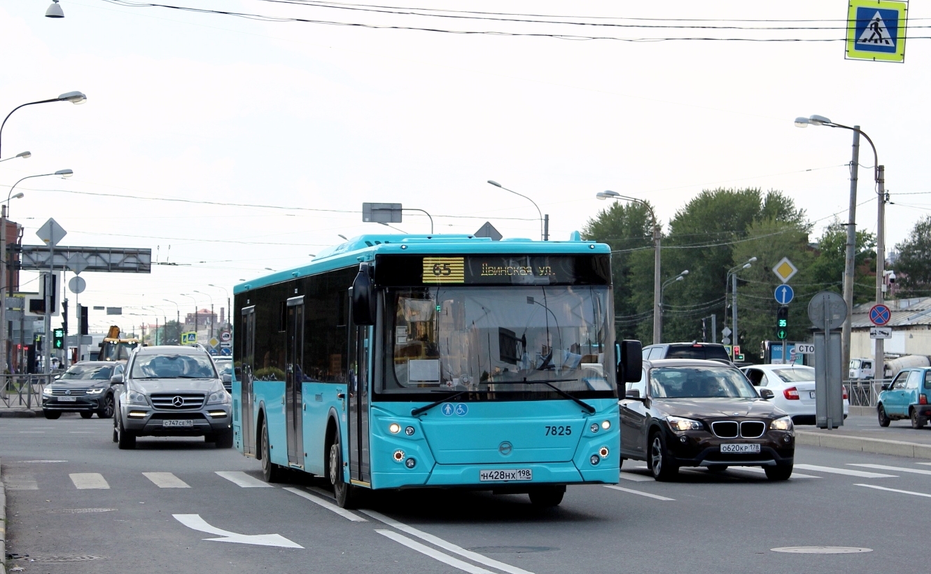 Санкт-Петербург, ЛиАЗ-5292.65 № 7825