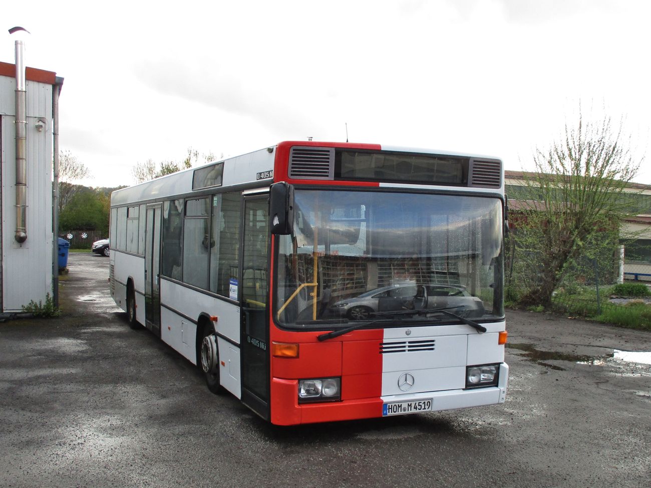 Sársko, Mercedes-Benz O405N2Ü č. HOM-M 4519