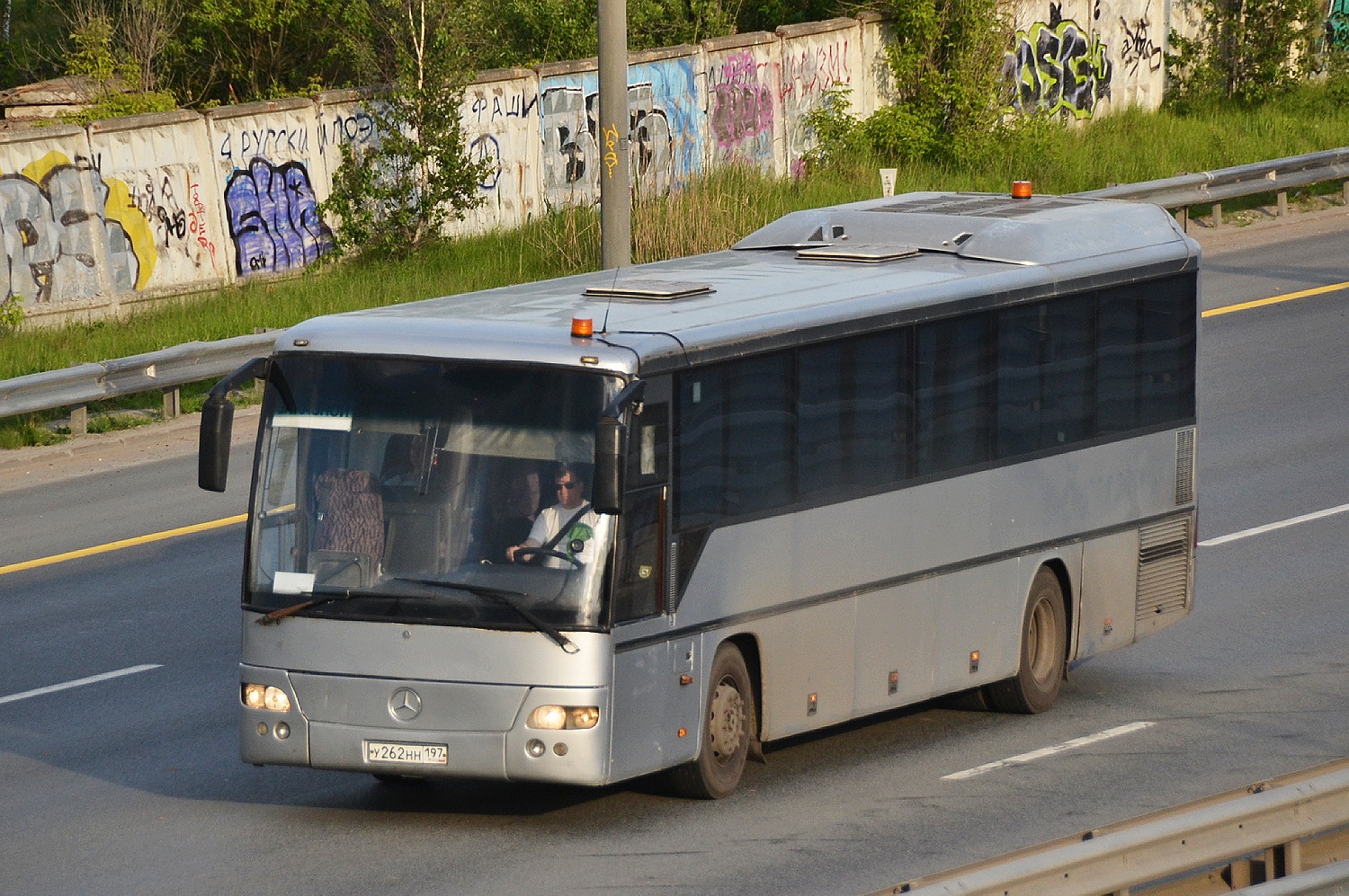 Москва, Mercedes-Benz O560 Intouro RH № У 262 НН 197