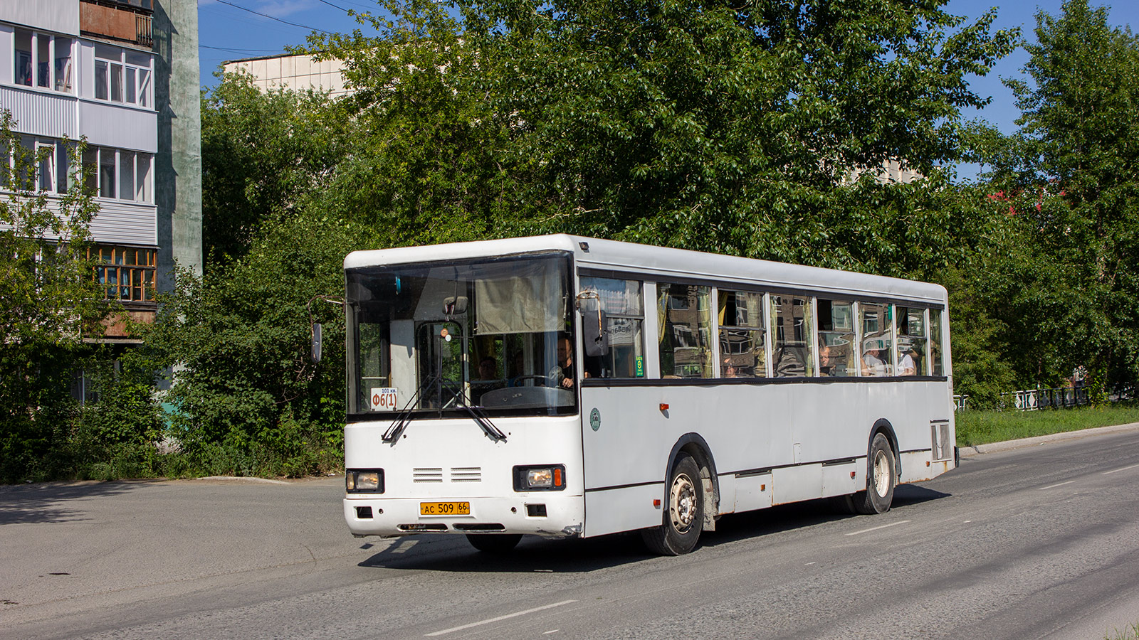 Свердловская область, Волжанин-5270-10-02 № 754