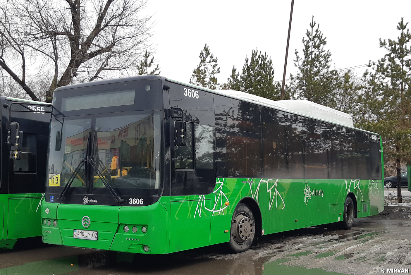 Almaty, Golden Dragon XML6125CN (Hyundai Trans Auto) Nr. 3606