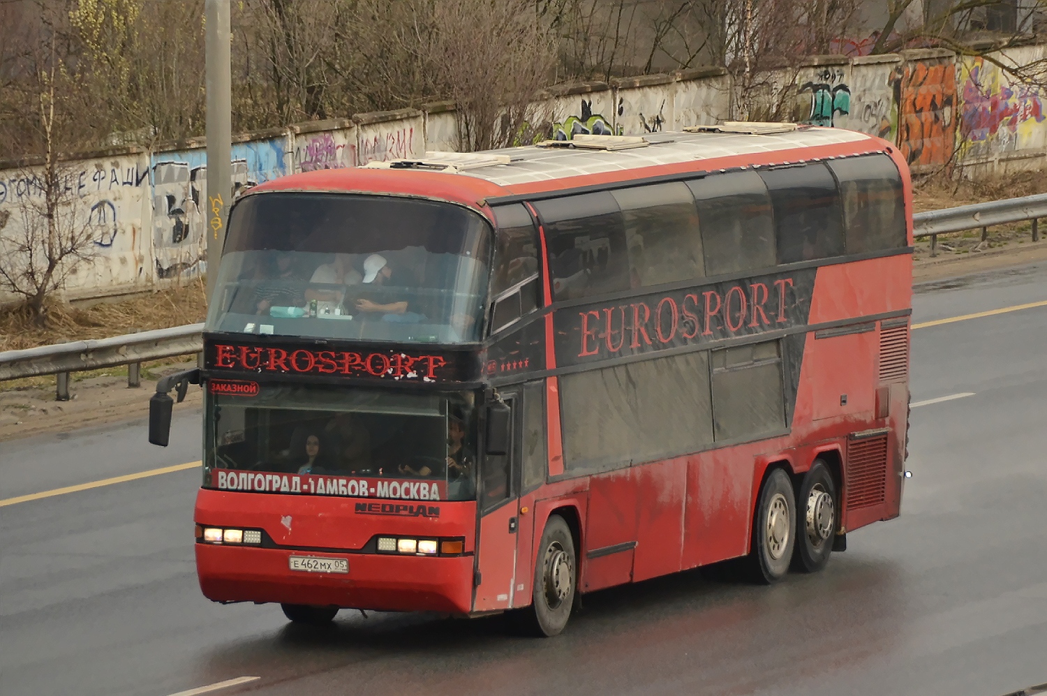 Дагестан, Neoplan N122/3 Skyliner № Е 462 МХ 05