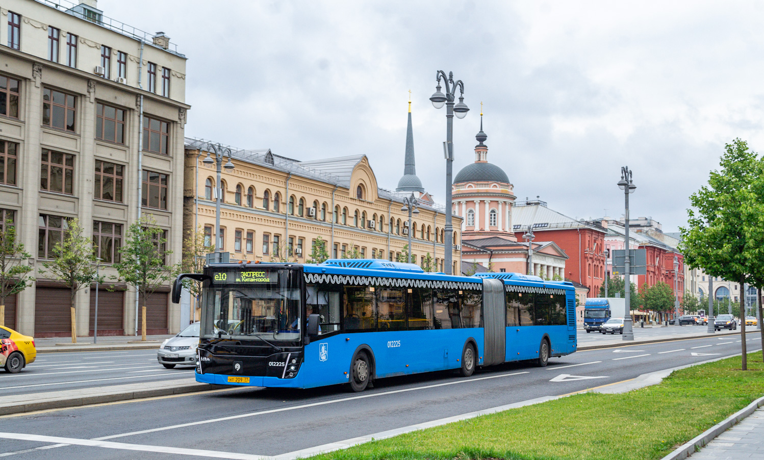 Москва, ЛиАЗ-6213.65 № 012225