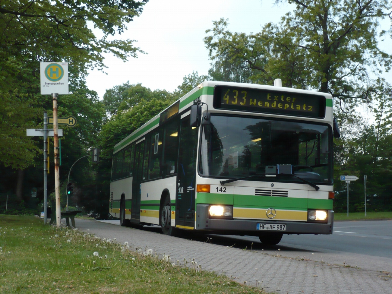 Северный Рейн-Вестфалия, Mercedes-Benz O405N2 № 142