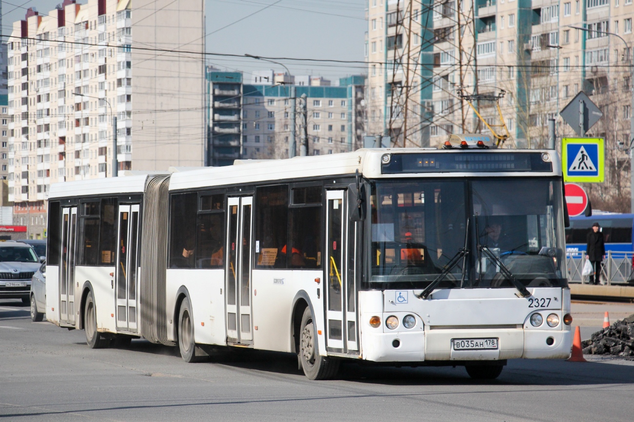 Санкт-Петербург, ЛиАЗ-6213.20 № 2327