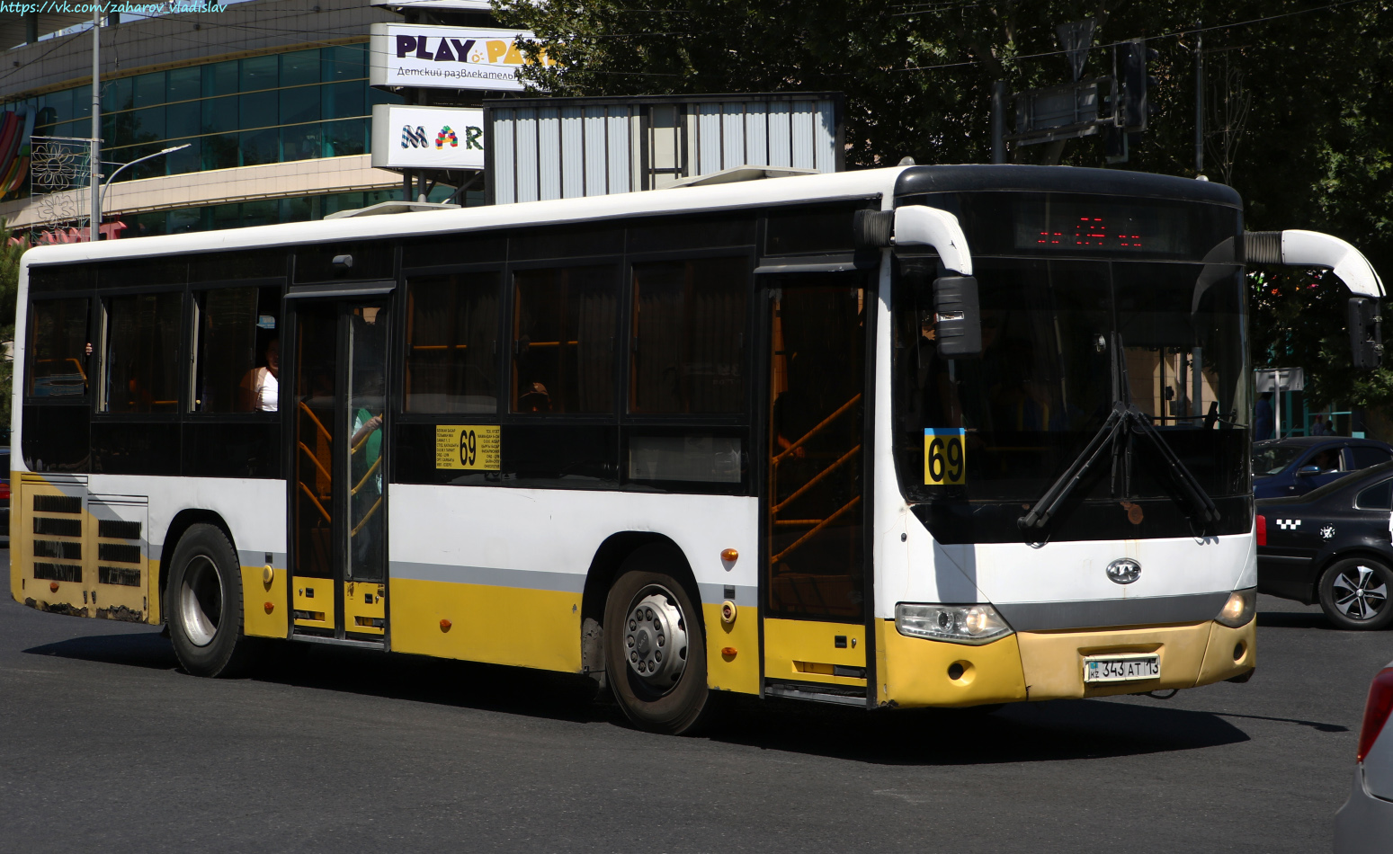 Шымкент, Heke HK6105G № 343 AT 13