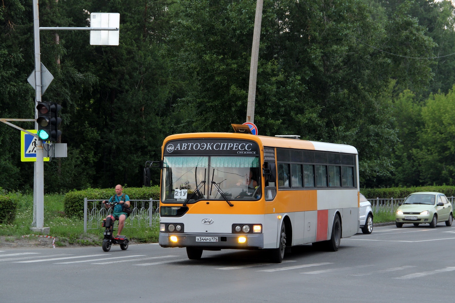 Челябинская область, Hyundai New Super AeroCity № Х 344 РО 174