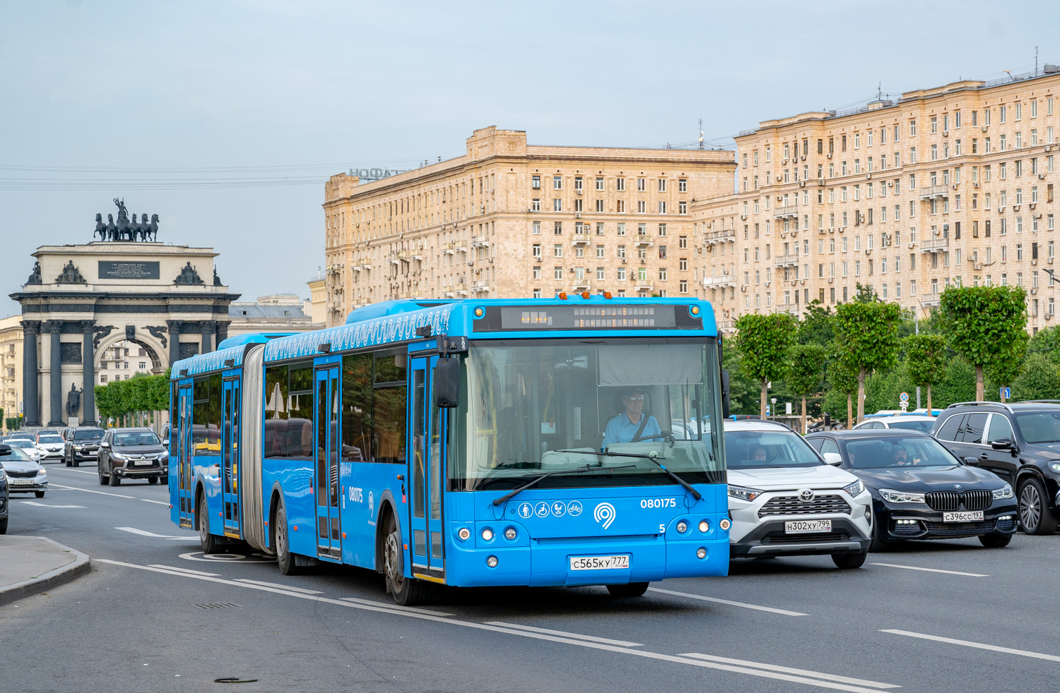 Москва, ЛиАЗ-6213.22 № 080175