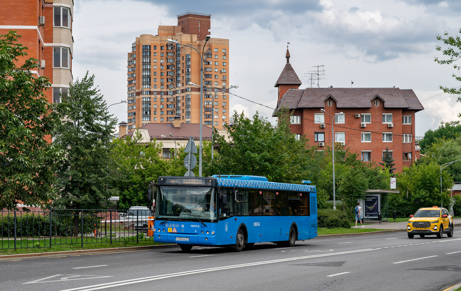 Москва, ЛиАЗ-5292.22-01 № 080742