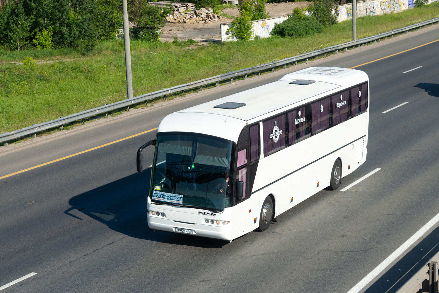 Воронежская область, Neoplan N316SHD Euroliner № Т 880 КК 136