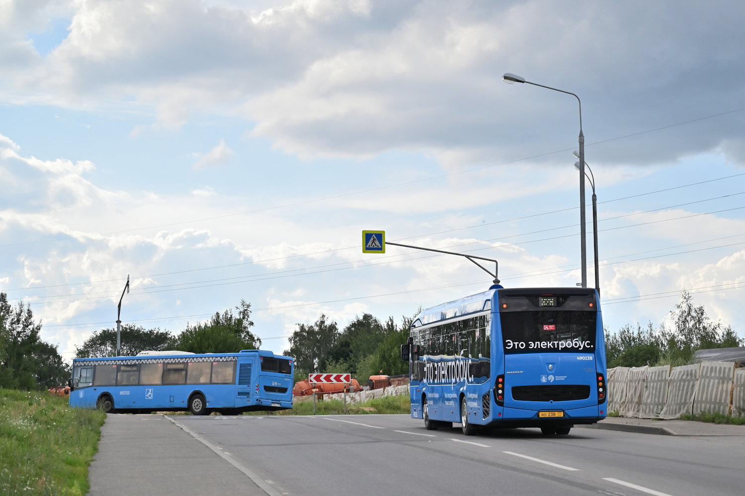 Москва, КАМАЗ-6282 № 490138