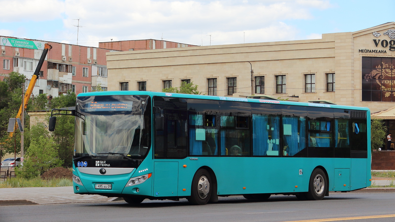 Карагандинская область, Yutong ZK6118HGA (QazTehna) № 495 AQ 09