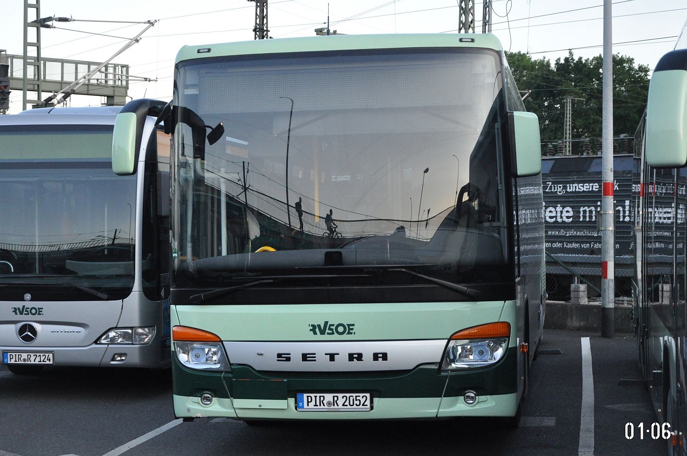 Саксония, Setra S415LE business № 2052