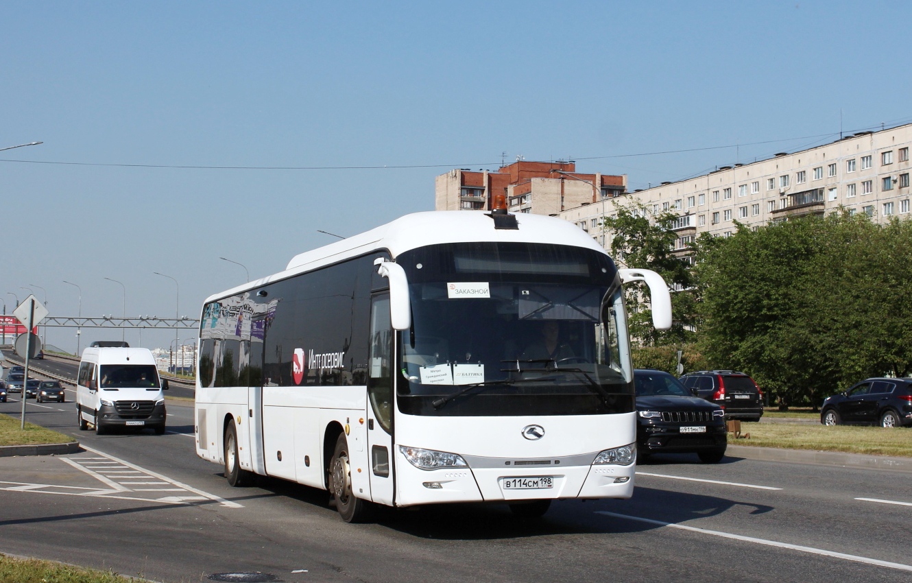 Санкт-Петербург, Mercedes-Benz Sprinter W907 316CDI № Х 444 ТО 178; Санкт-Петербург, King Long XMQ6120C № В 114 СМ 198