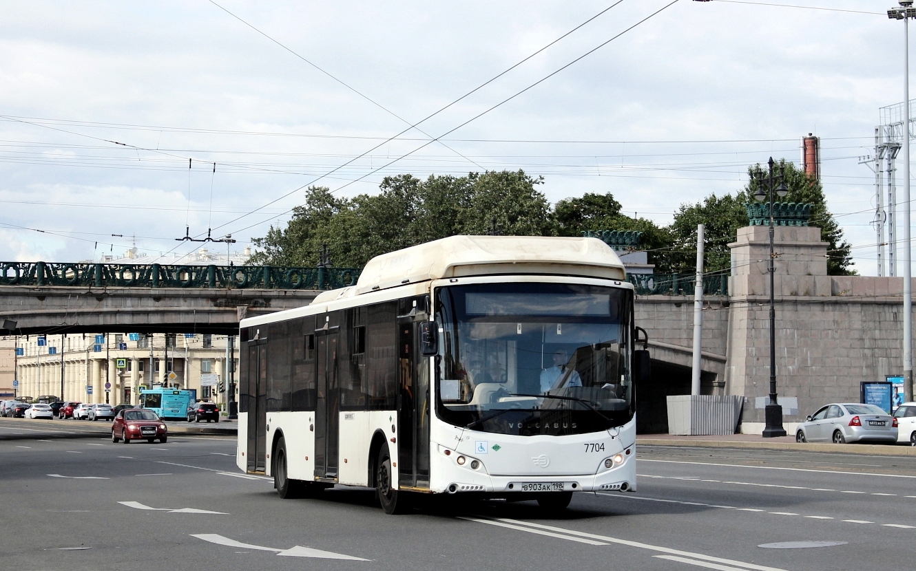Sanktpēterburga, Volgabus-5270.G0 № 7704