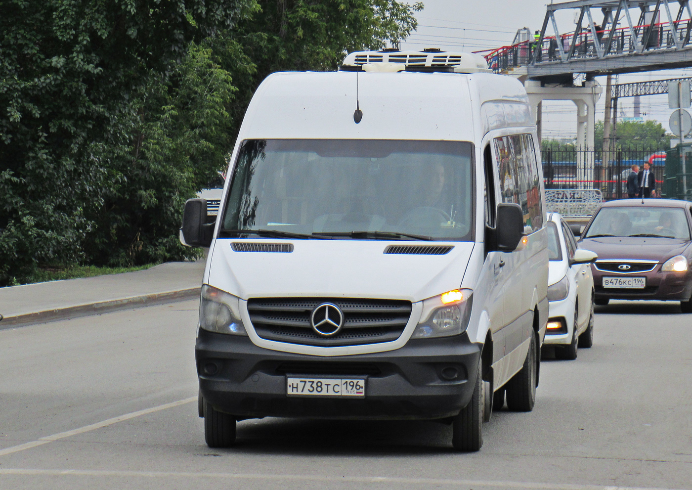 Свердловская область, Луидор-223602 (MB Sprinter) № Н 738 ТС 196