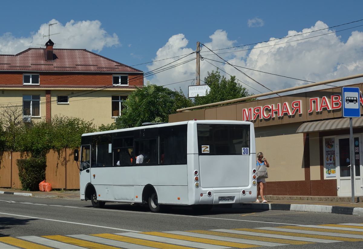 Краснодарский край, Hyundai County Kuzbas HDU2 № М 590 АВ 193