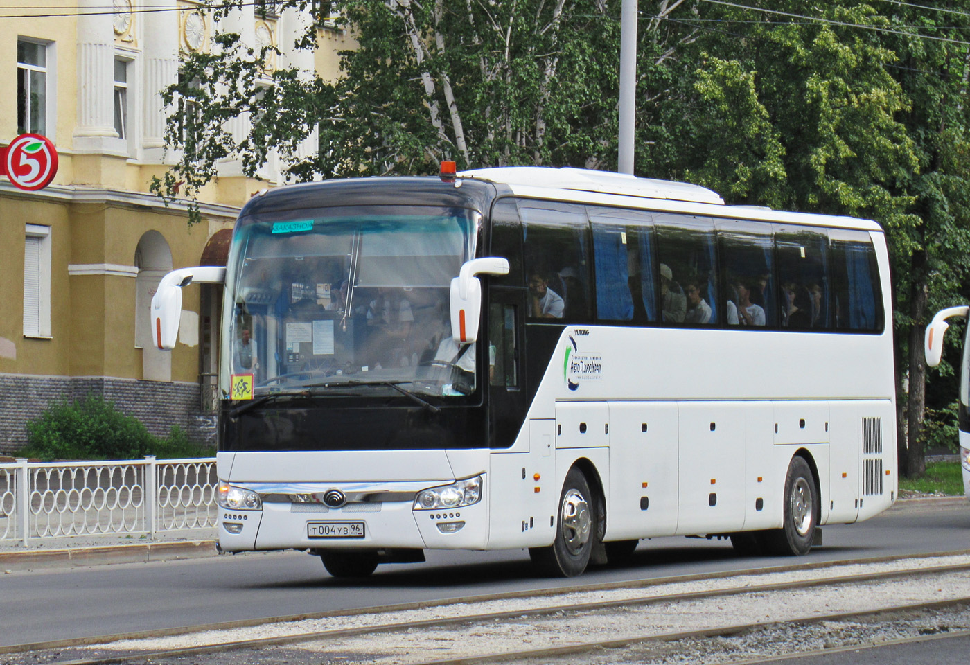 Свердловская область, Yutong ZK6122H9 № Т 004 УВ 96