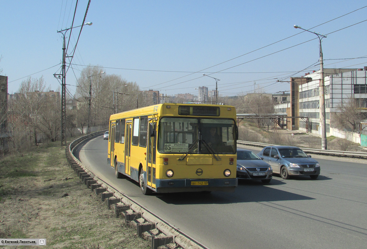 Самарская область, ЛиАЗ-5256.25 № ВЕ 742 63