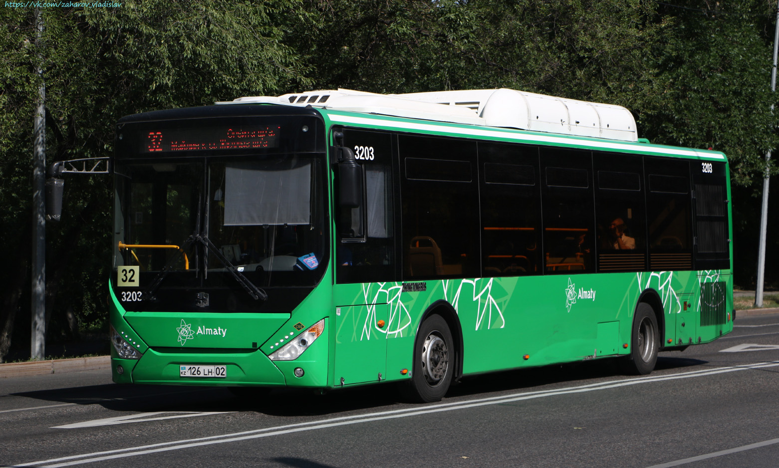 Алматы, Zhong Tong LCK6125HGAN № 3203